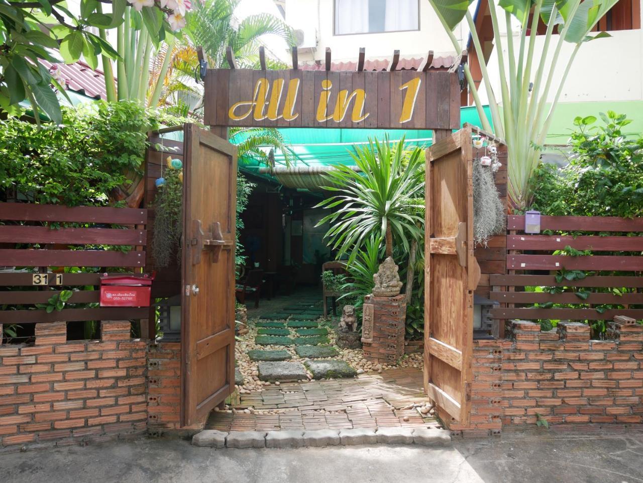 All in 1 pensión Chiang Mai Exterior foto